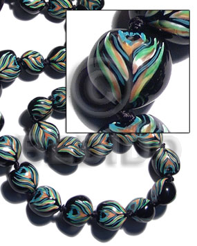 kukui seeds in animal print / peacock / 16 pcs. - Kukui Lumbang Nuts Beads