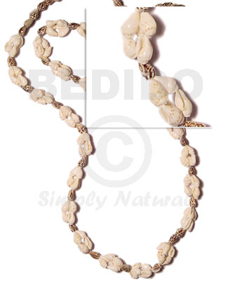 estrelita -nassa white and tiger length =36 in. - Leis