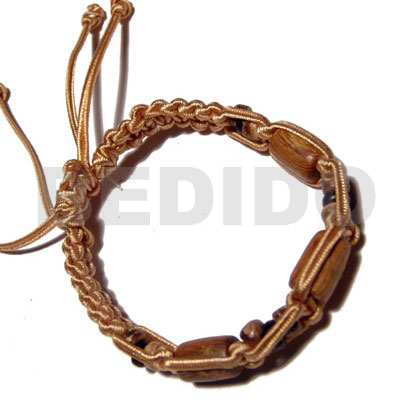 Tube wood beads in macrame Macrame Bracelets