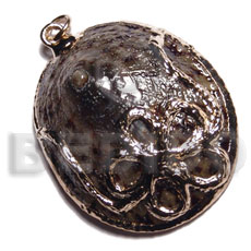 Limpet 40mmx35mm molten Molten Metal Pendants