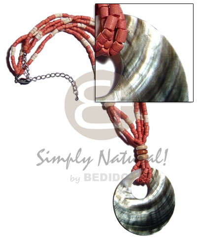 45mm Round Blacklip Shell Pendant