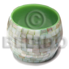chunky bangle  kabibe shell blocking in bright green resin / ht= 60mm inner diameter = 65mm thickness 10mm - Resin Bangles