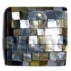 35mmx35mm square blacklip blocking  resin backing - Resin Pendants