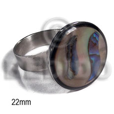 big accent haute hippie ring /adjustable metal/ 22mmx20mm round embossed laminated paua abalone and hammershell combination  black resin edges - Rings