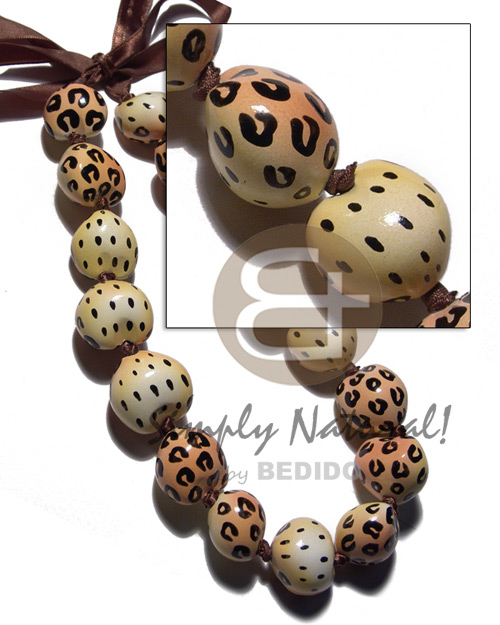 Kukui Seeds In Animal Print