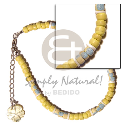 4-5mm yellow coco Pokalet.  white clam/splashing combination and dangling 15mm MOP flower - Shell Anklets