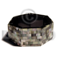 Mosaic blacklip elastic bangle Shell Bangles