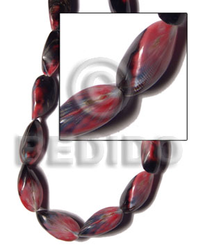 Red mactan pearl 30mmx15mm varying Shell Beads