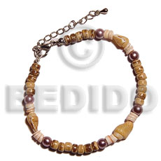 pink luhuanus/yellow nassa  beads - Shell Bracelets