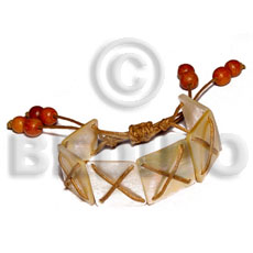 hand made 20mmx20mm mop squares in maroon Shell Bracelets