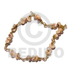 popcorn luhuanus in gold chain looping - Shell Bracelets