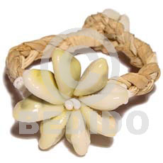 Pandan bracelet monita shells