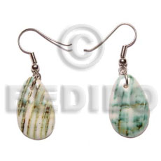 Dangling oval green shell Shell Earrings