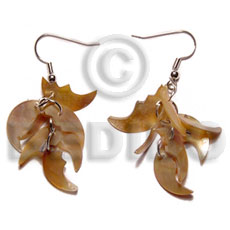 Dangling 17mmx8mm brownlip 7pcs. quarter Shell Earrings