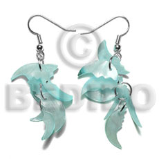 Dangling 17mmx8mm aqua blue hammershell Shell Earrings