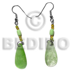 Dangling 25mmx10mm pastel green hammershell Shell Earrings