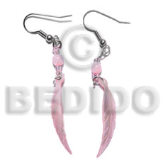 dangling 10x40mm pastel pink hammershell leaf and beads earrings - Shell Earrings