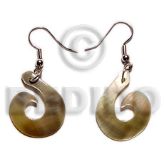 hand made Dangling curly blacklip 35mmx30mm Shell Earrings