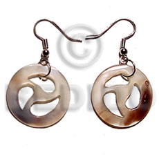 Dangling round hammershell 30mmx30mm Shell Earrings