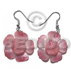 Dangling graduated old rose 30mm Shell Earrings