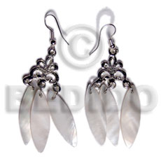 Dangling 30mmx10mm kabibe shells in Shell Earrings