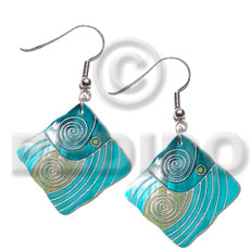 Dangling 30mmx30mm square kabibe shell Shell Earrings