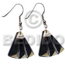 dangling 35mmx37mm laminated MOP/blacktab accordion fan pendant  resin backing - Shell Earrings