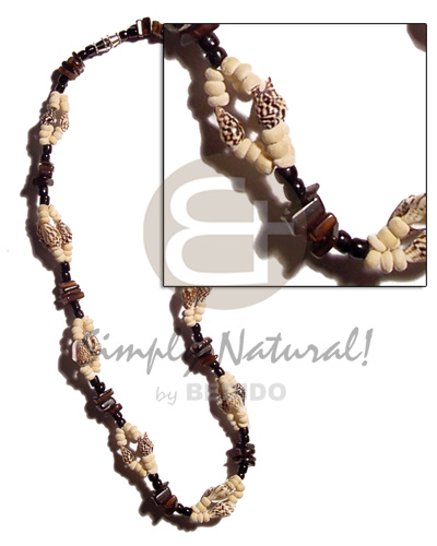 nassa tiger  sq. cut brownlip, 2-3mm coco Pokalet. bleach & glass beads combination - Shell Necklace