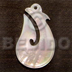 hand made Hook mop 40mm Shell Pendant