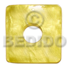 hand made 40mmx40mm square yellow hammershel Shell Pendant