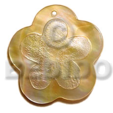 Scallop mop flower design Shell Pendants