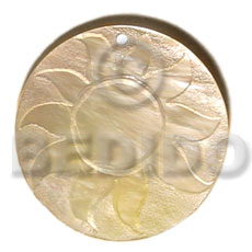 Round 40mm mop sun Shell Pendants