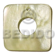 40mmx40mm light yellow square hammershell Shell Pendants