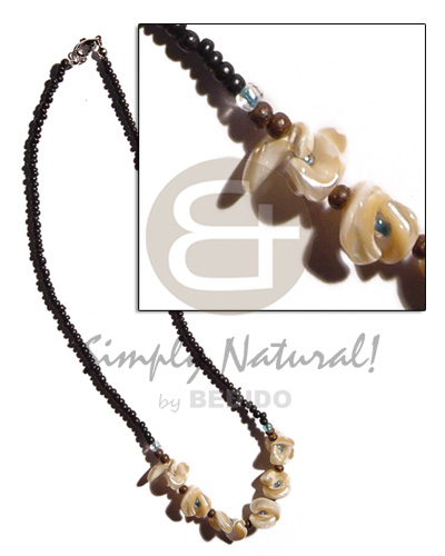 2-3mm coco black  Pokalet.  nude troca manol accent - Teens Necklace