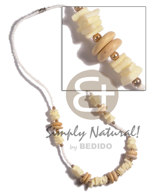 white rose in pastelyellow  7-8mm coco Pokalet combination and white glass beads - Womens Necklace