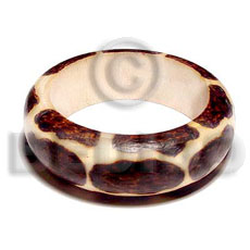 ambabawod wood bangle  wood burning   clear coat finish/  ht=1 in. / 65mm inner diameter/ 82mm outer diameter - Wooden Bangles