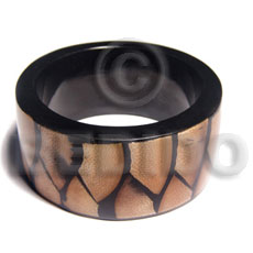 laminated wooden bangle  dried leaves ht=38mm thickness=10mm inner diameter=68 mm - Wooden Bangles