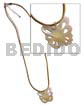 35mm Carved MOP Butterfly In