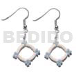 Dangling White Clam / Glass