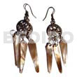 Dangling 38mmx8mm Brownlip Sticks In