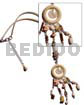 Nat. Wood Ring Dangling Round